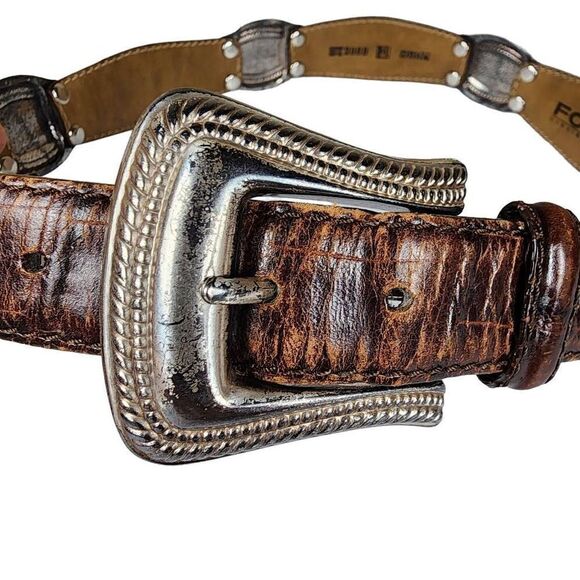 VINTAGE Fossil Etched Silver Hardware Tan Leather Belt M - Picture 2 of 12